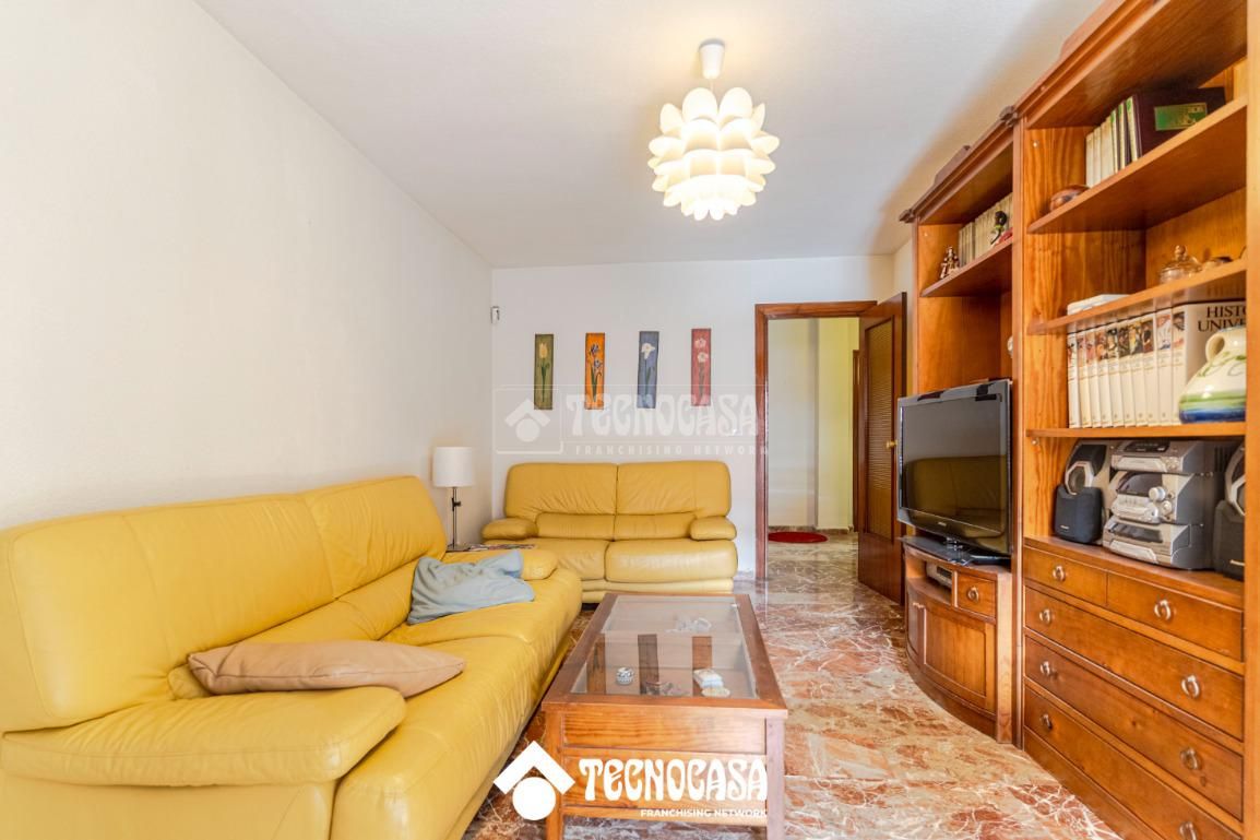 Sala d'estar de Pis en venda en  Granada Capital