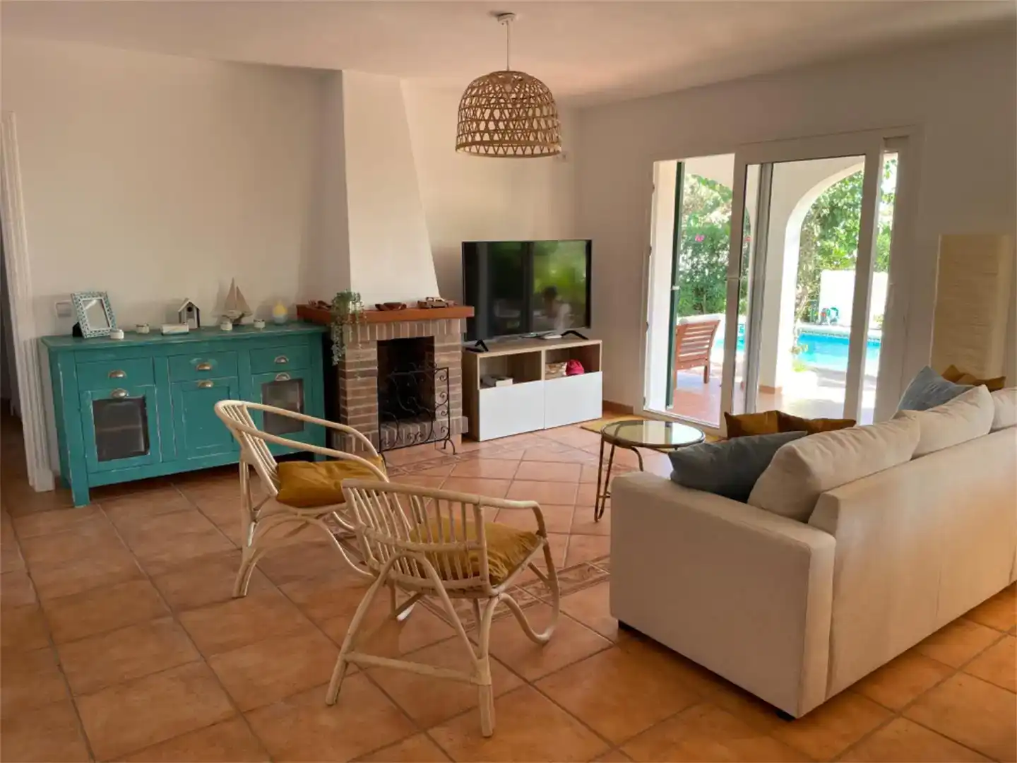 Sala de estar de Casa o chalet en venta en Sant Lluís con Piscina