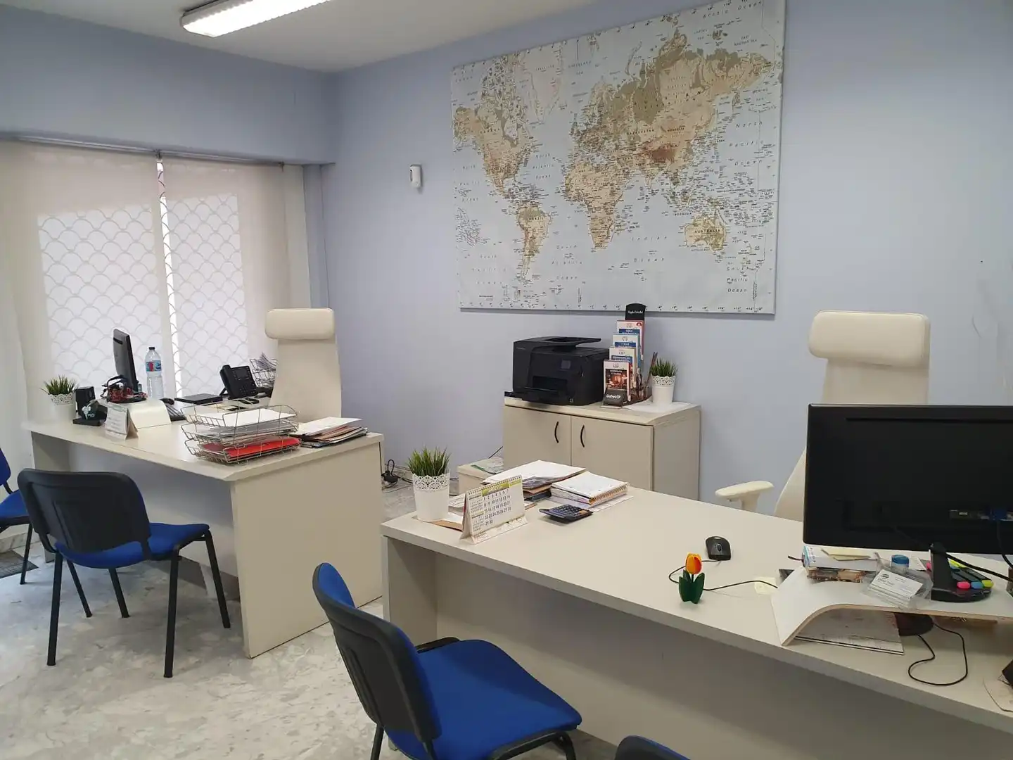 Commercial properties for sale in El Viso del Alcor  with Air Conditioner