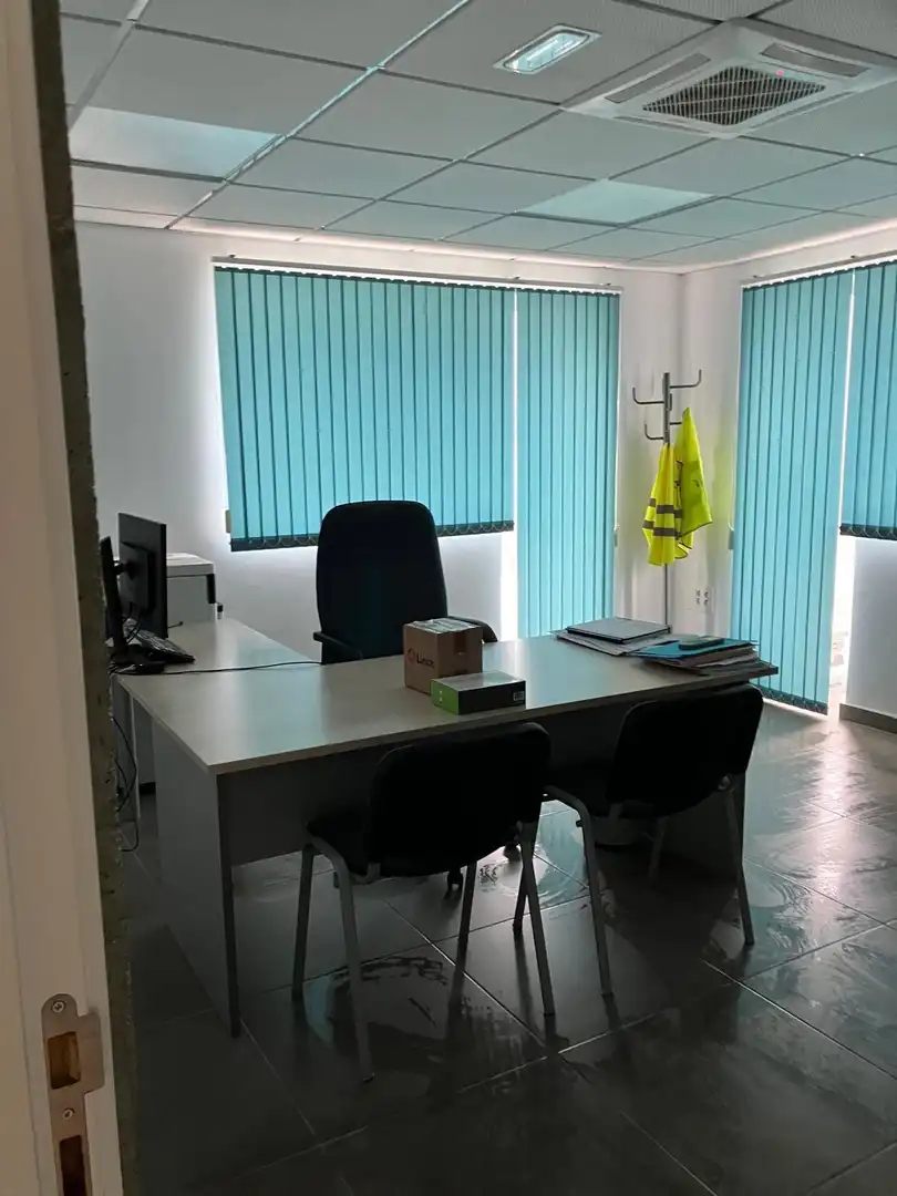 Oficina de lloguer a Alcantarilla