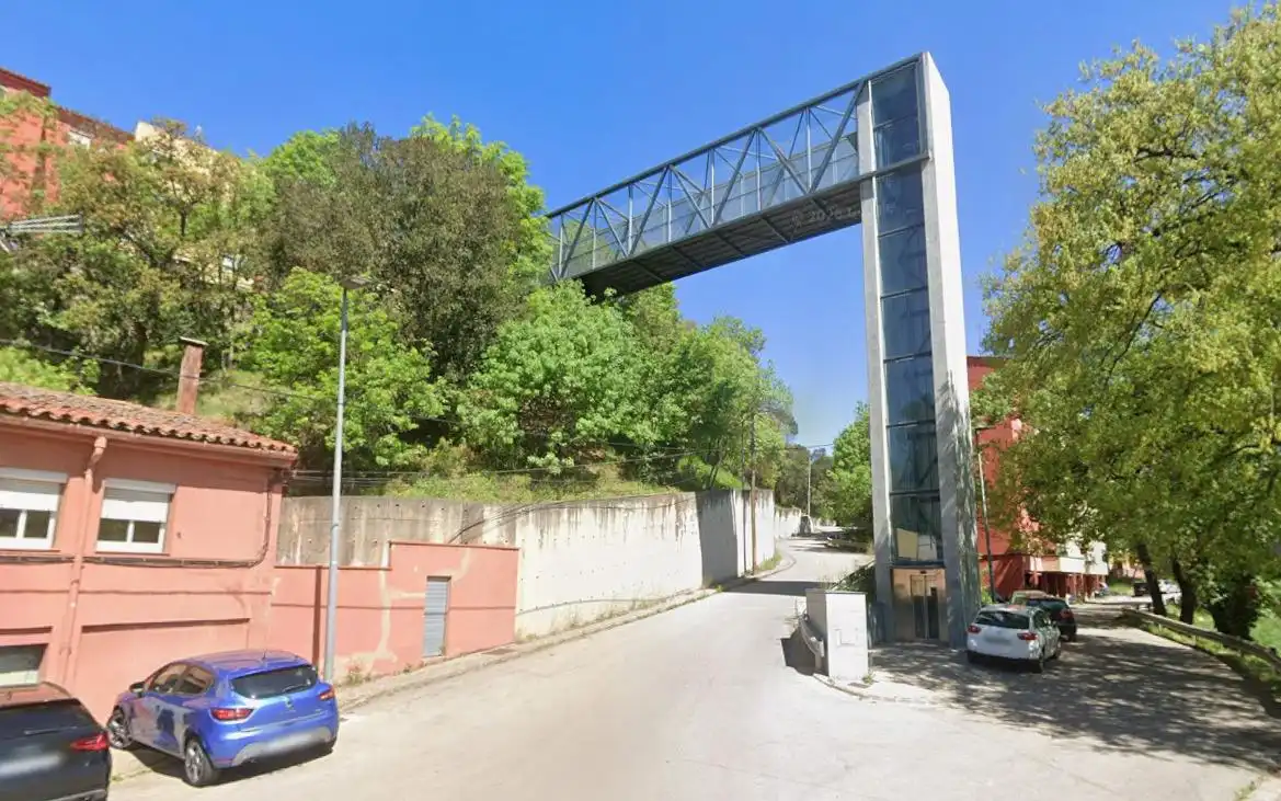 Vista exterior de Piso en venta en Girona con Trastero