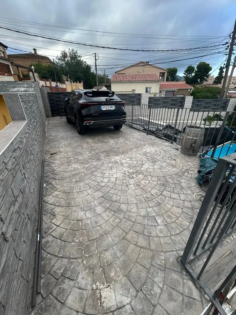 Vista exterior de Casa o chalet en venta en Esparreguera con Calefacción, Jardín privado y Terraza