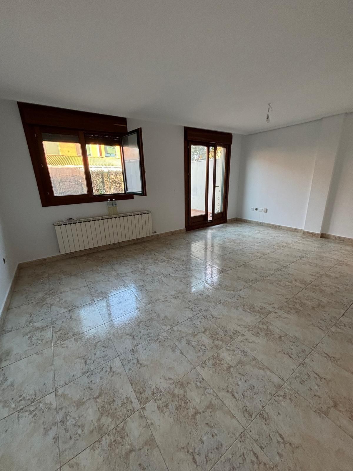 House or chalet for sale in Arroyo de la Encomienda  with Heating and Private garden