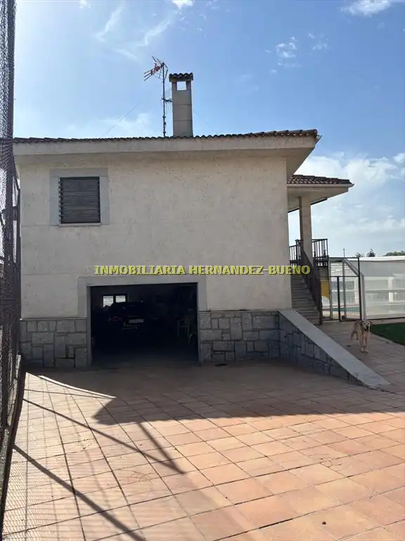 Xalet amb piscina en venda a Villamayor, imagen 19