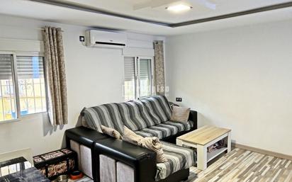 Living room of Flat for sale in Málaga Capital  with Air Conditioner