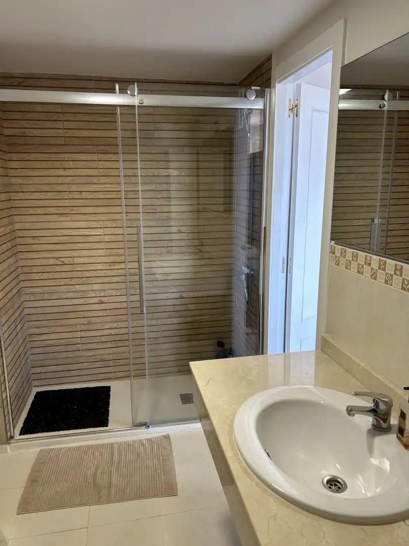 Apartament amb piscina en venda a Calahonda, imagen 33