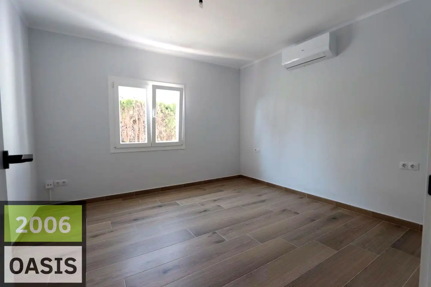 Habitación de Casa o chalet en venta en Mont-roig del Camp con Aire acondicionado y Jardín privado