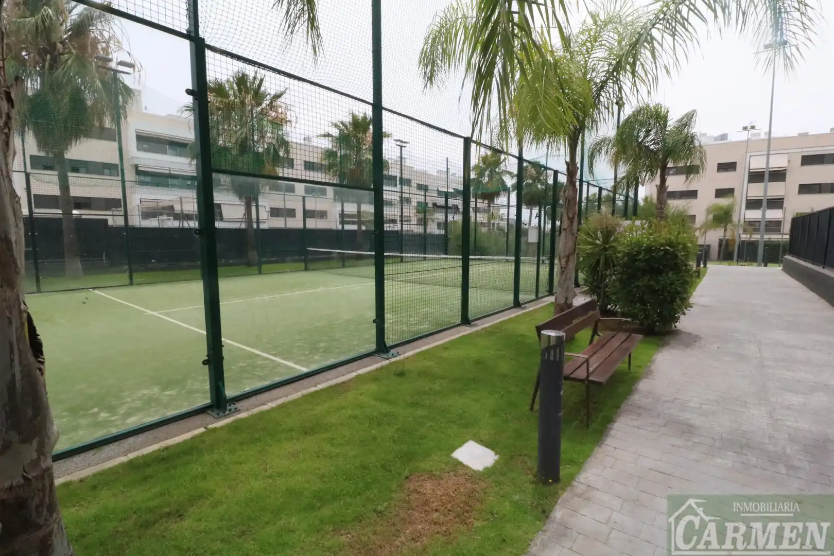 Vista exterior de Piso en venta en Jerez de la Frontera con Aire acondicionado, Terraza y Piscina comunitaria