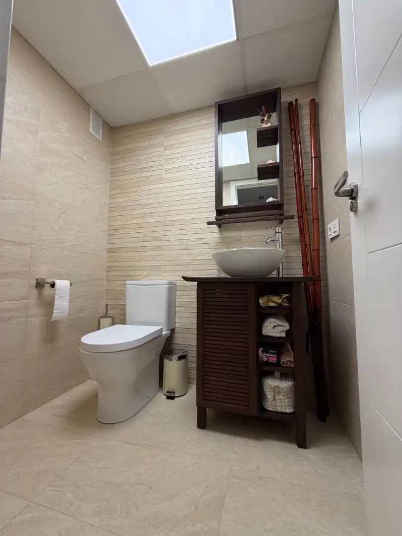 Bathroom of Flat for sale in Alginet  with Air Conditioner, Heating and Balcony
