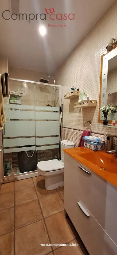 Baño de Casa adosada en venta en Los Huertos, Segovia