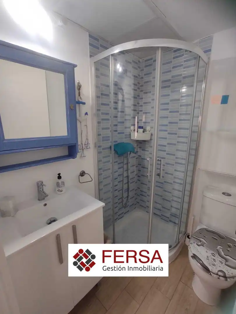 Bathroom of Study for sale in El Puerto de Santa María