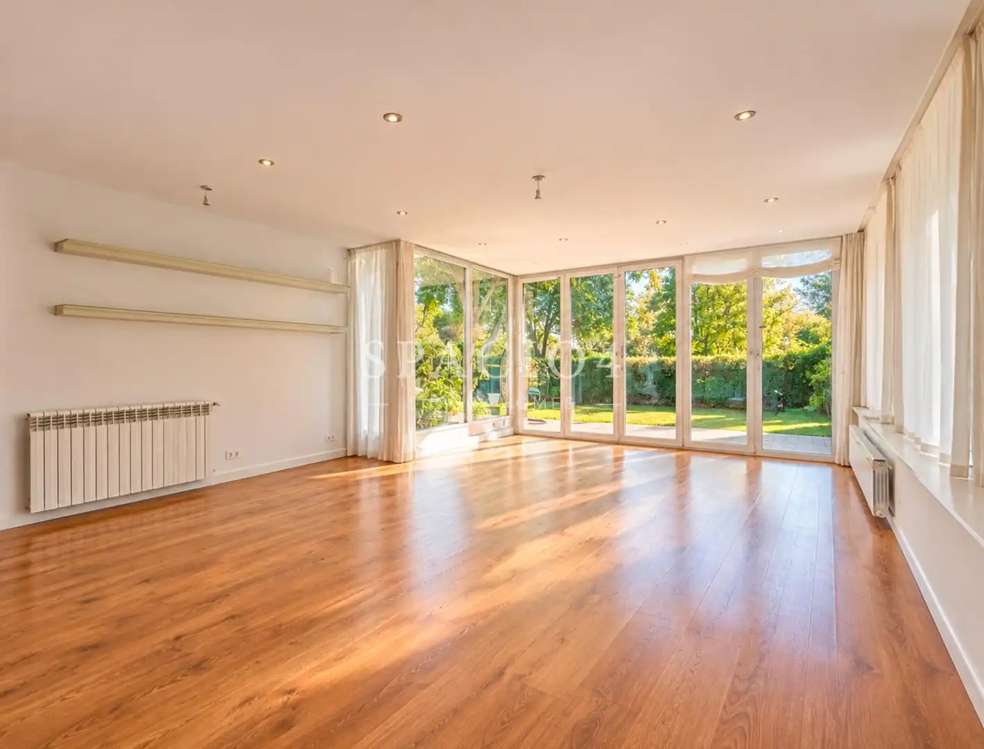Maison jumelée à vendre à Urbanización Este - Montepríncipe, imagen 9