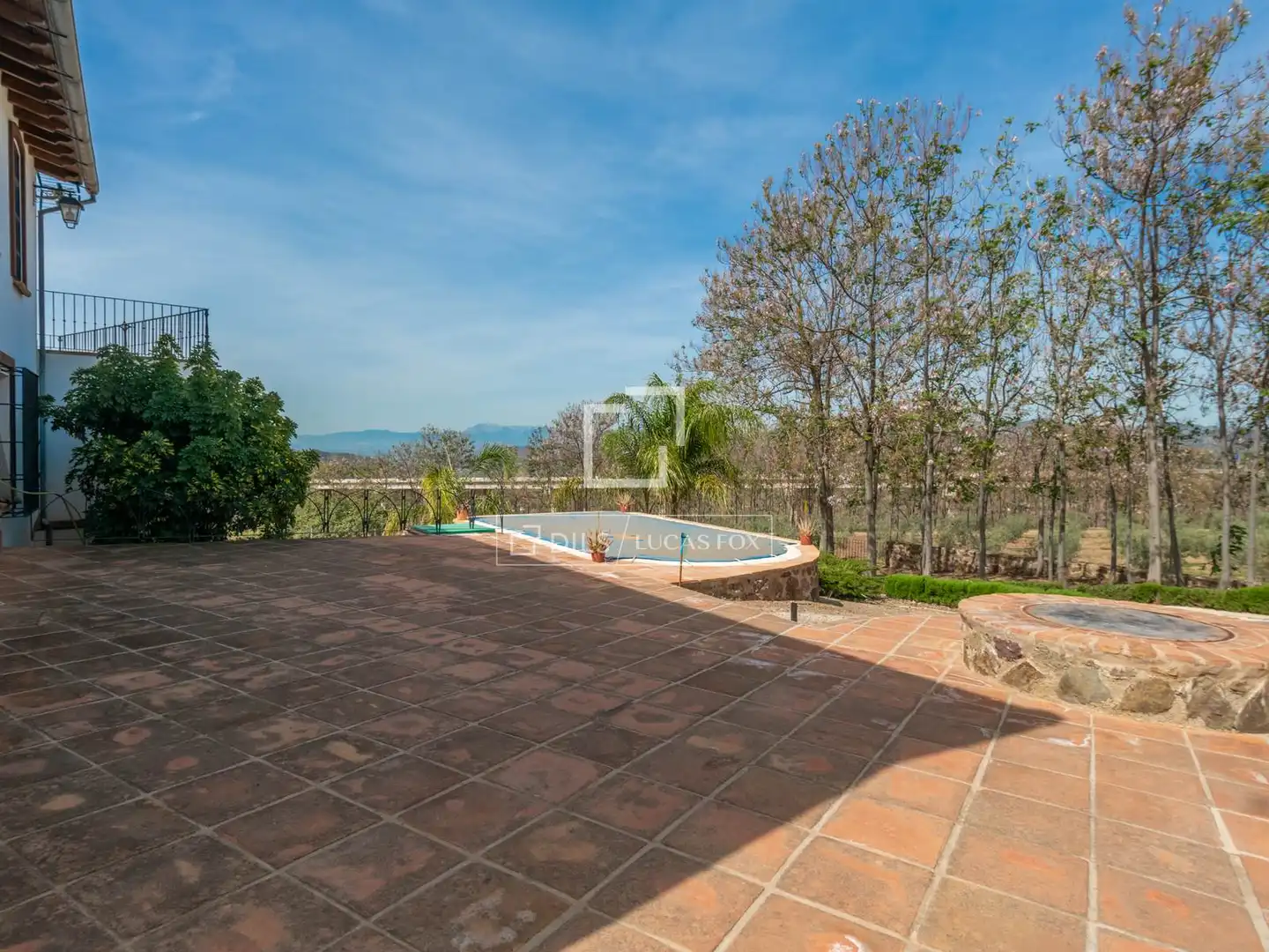 Terrassa de Finca rústica en venda en Málaga amb Jardí privat, Terrassa i Traster