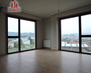 Living room of Flat for sale in Ourense Capital   with Heating, Storage room and Balcony