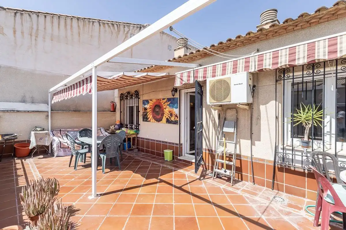 Terrassa de Àtic en venda en  Granada Capital amb Terrassa