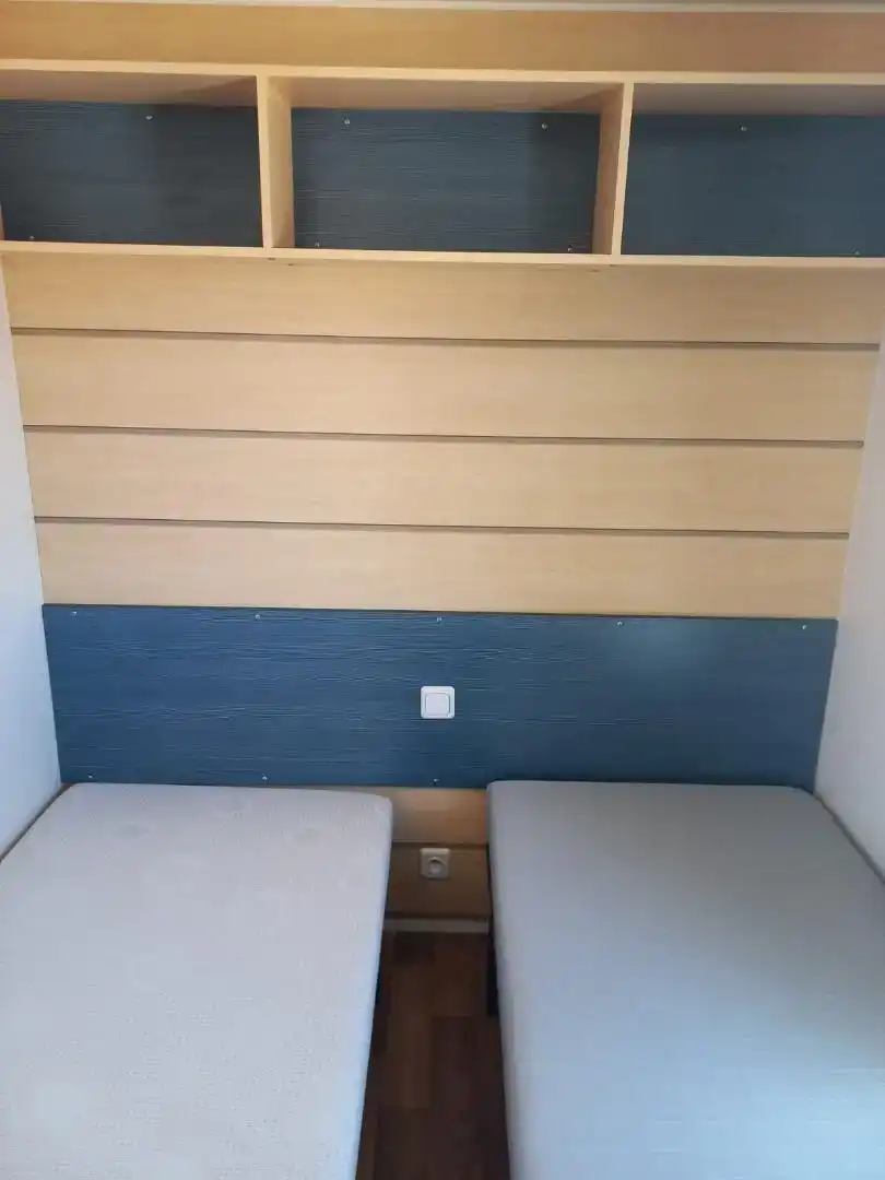 Habitación de Planta baja en venta en Cuenca Capital con Aire acondicionado