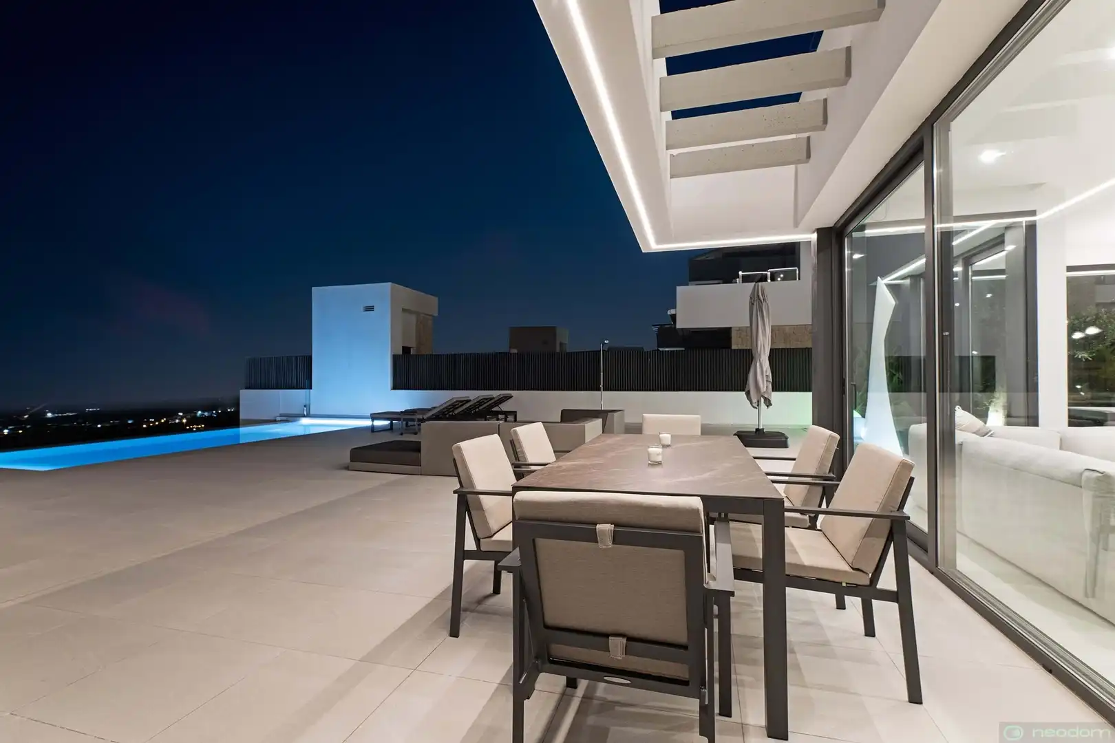 Casa amb terrassa en venda a C. Viena, imagen 45