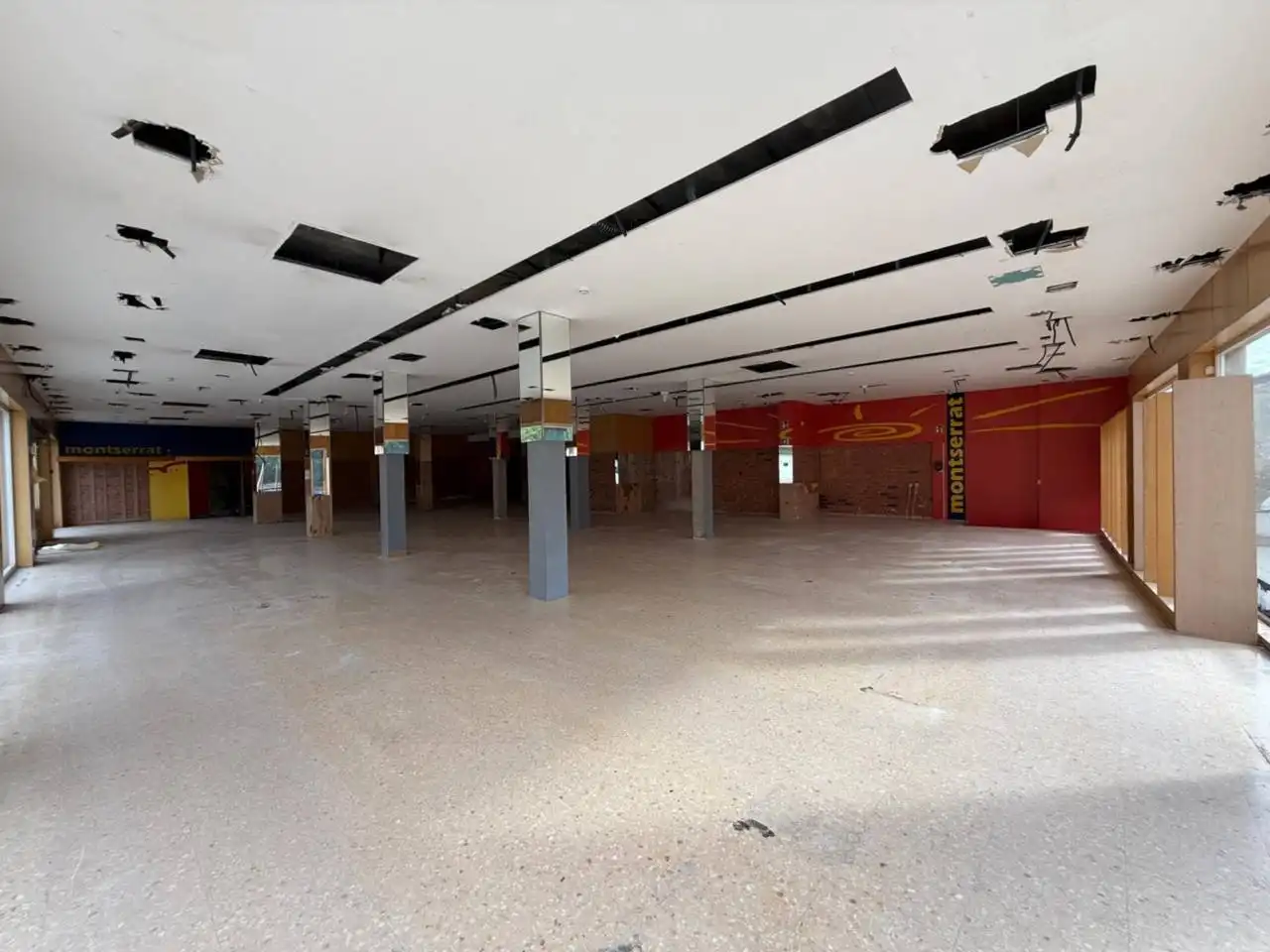 Local comercial en venta en Calle Cadaqués, imagen 8