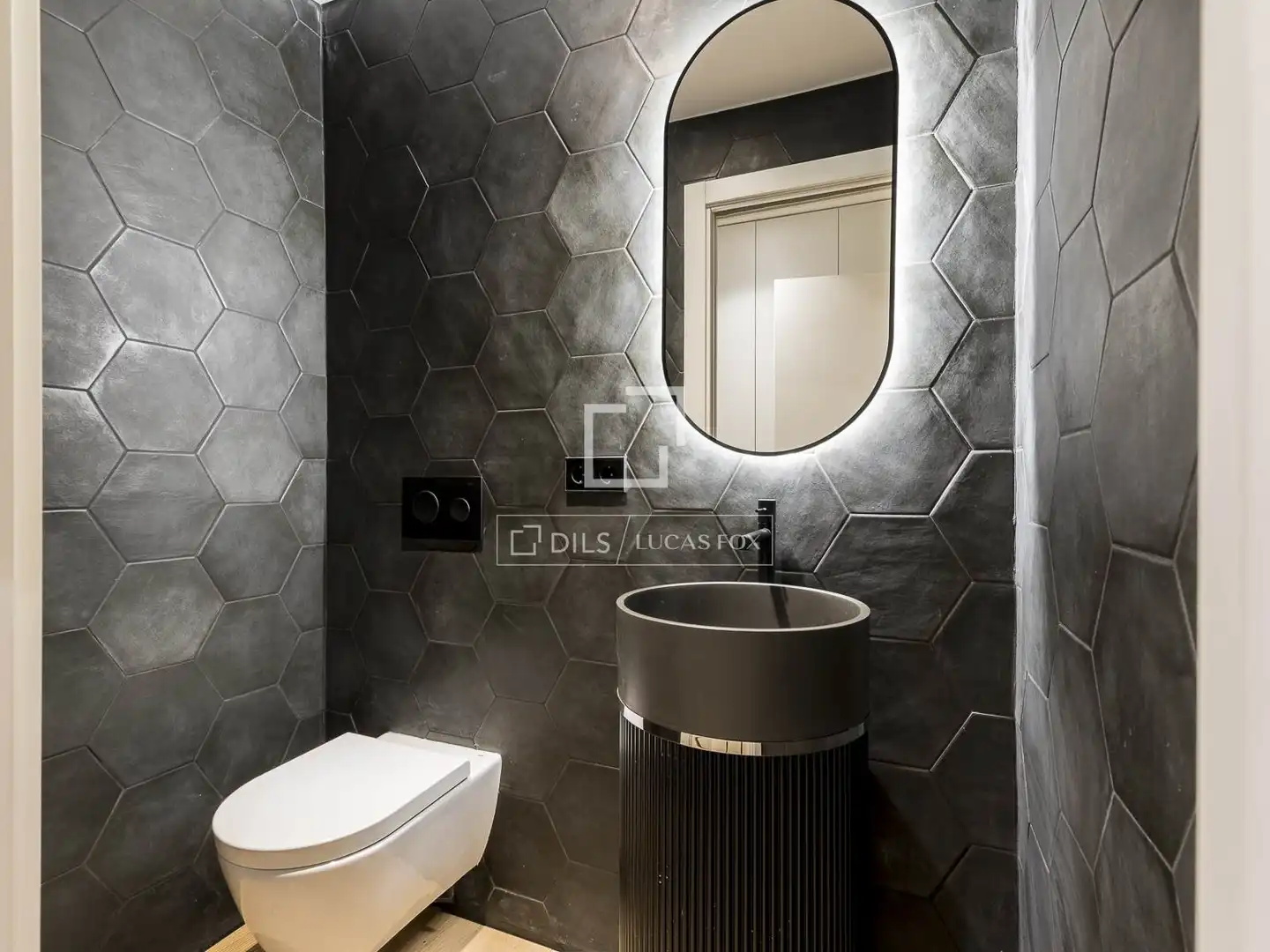 Baño de Piso en venta en Barcelona con Aire acondicionado, Calefacción y Terraza
