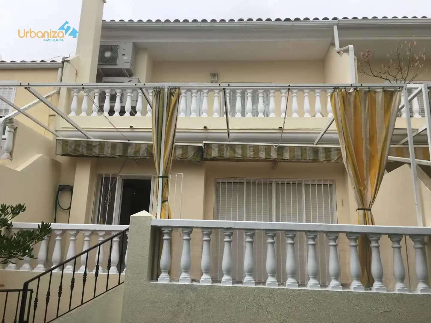 Terraza de Casa adosada en venta en Badajoz Capital con Calefacción, Terraza y Piscina comunitaria