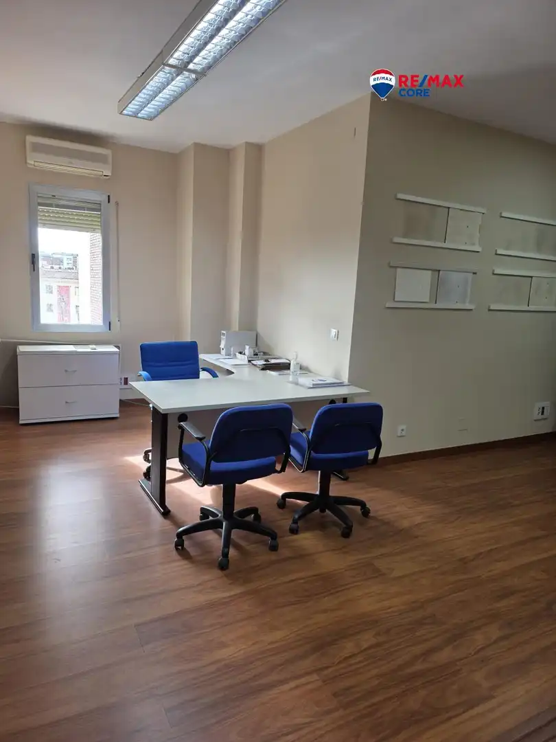 Oficina en venta en Badajoz con Aire acondicionado y Calefacción