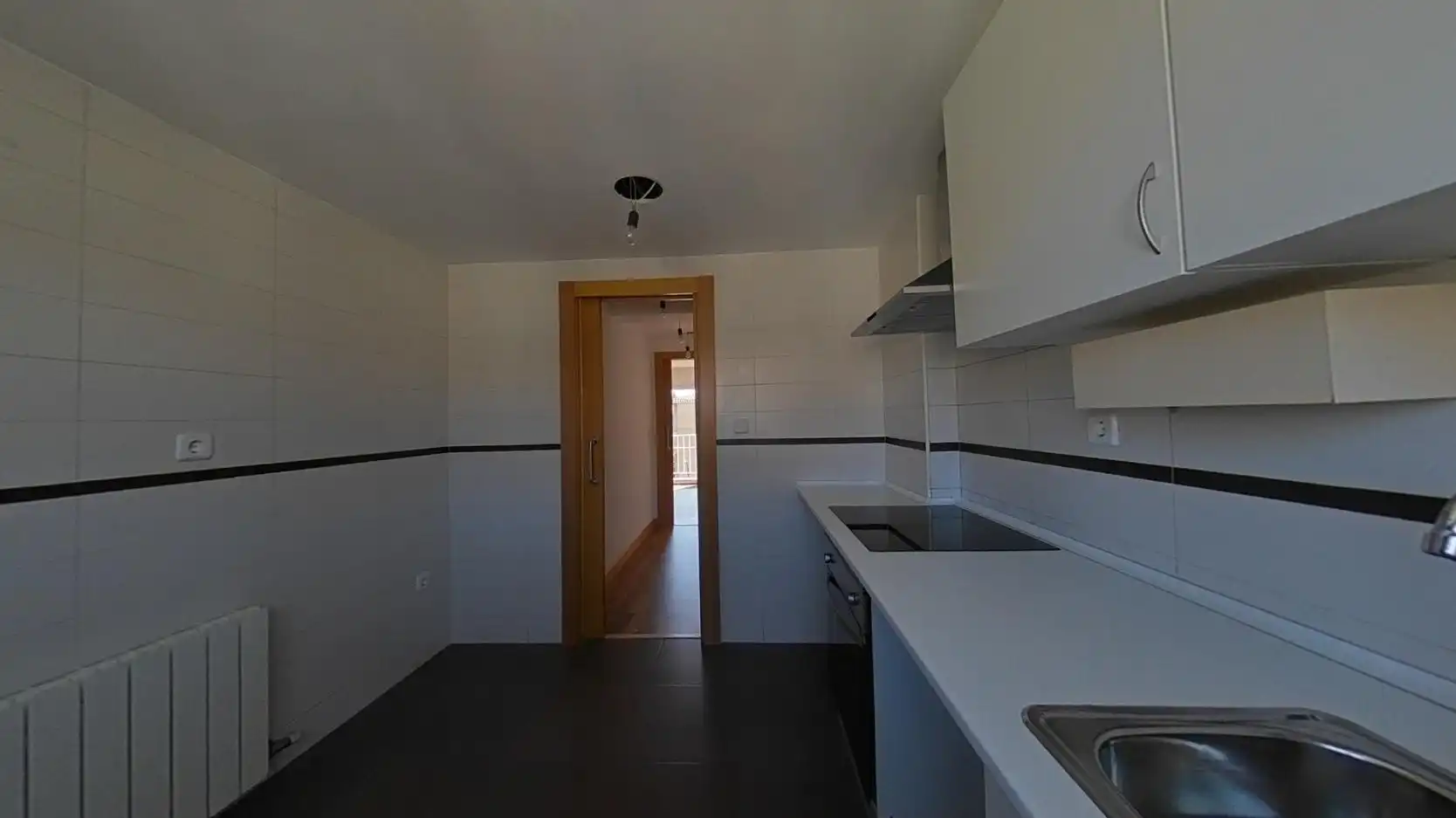 Cocina de Piso en venta en Zaragoza con Calefacción, Parquet y Horno