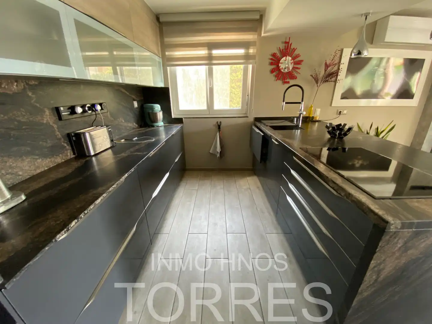Villa mit Terrasse zum Verkauf in Avinguda d'Hongria, imagen 23