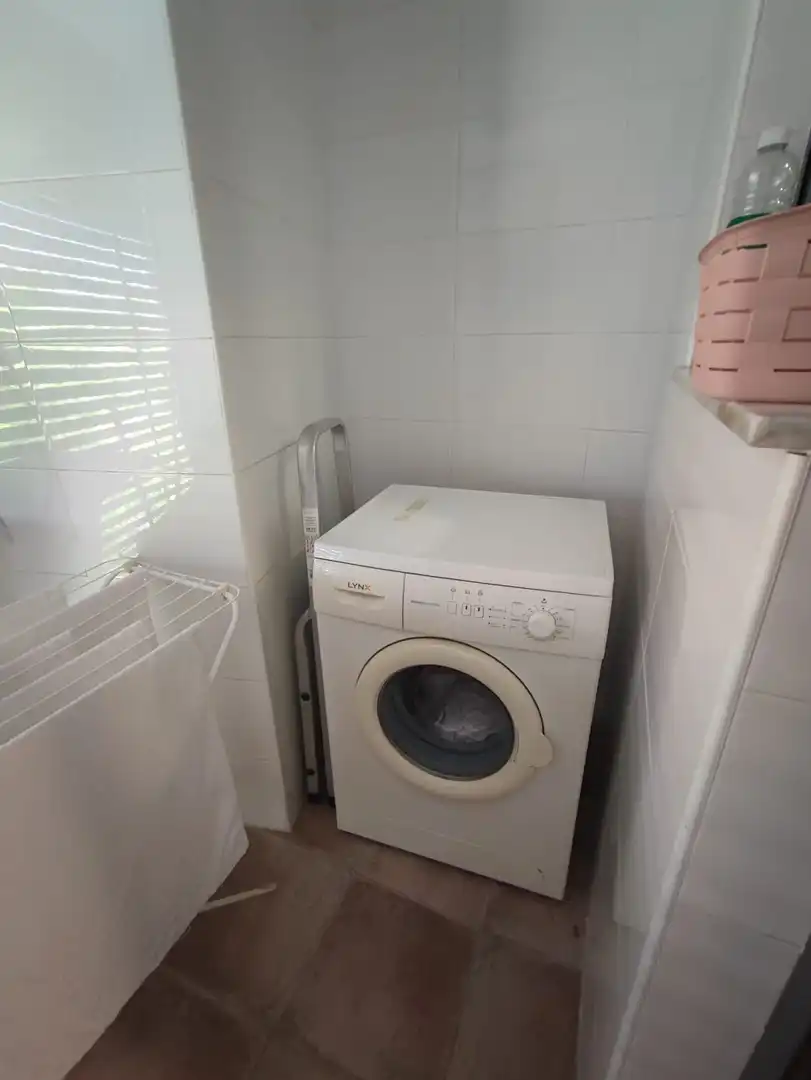 Bathroom of Flat for sale in Sueca  with Air Conditioner and Storage room