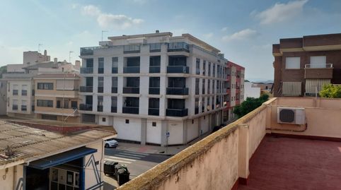 SE VENDE PISO DE TRES PLANTASGARAJE PARA 6 COCHESBUENA ZONA