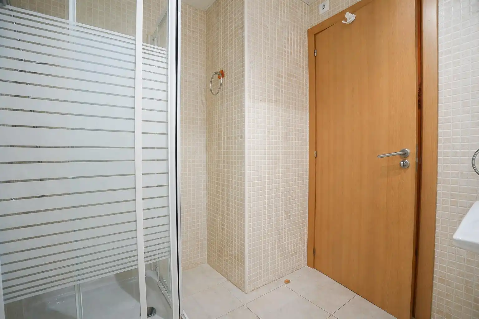 Bathroom of Flat for sale in Salou  with Air Conditioner, Heating and Private garden