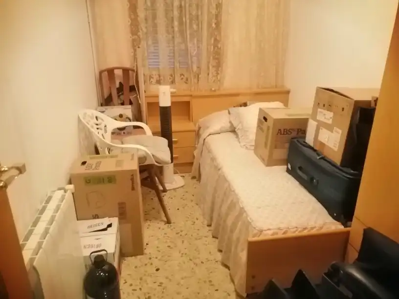 Habitación de Piso en venta en Barcelona con Calefacción, Amueblado y Balcón