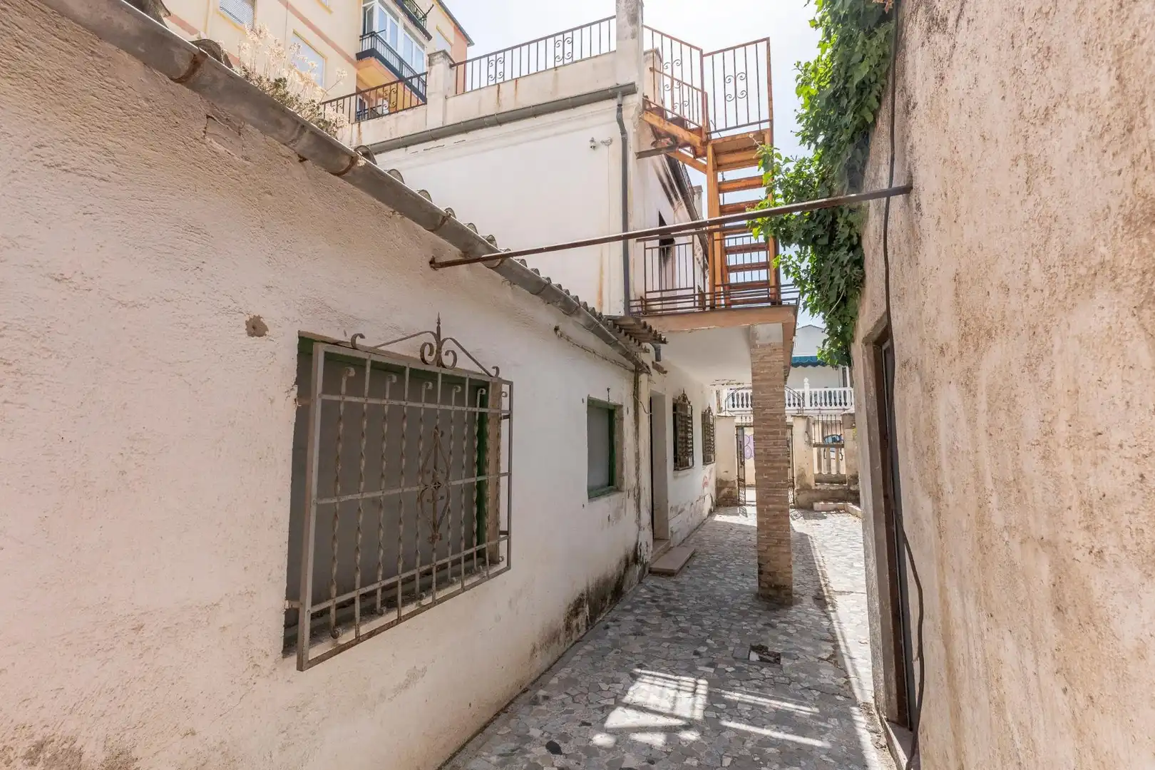 Villa con giardino in vendita a Calle FLORENCIA, imagen 13