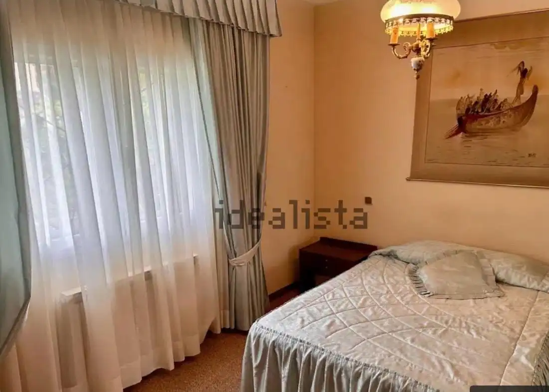 Dormitori de Casa o xalet en venda en Collado Mediano amb Jardí privat, Terrassa i Traster