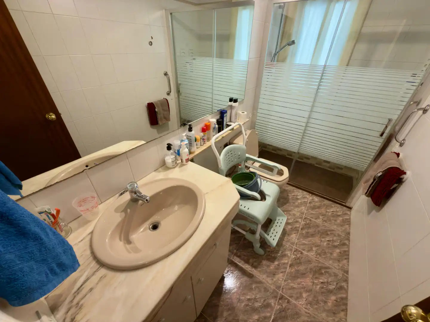 Badezimmer von Wohnung zum Verkauf in Sant Boi de Llobregat mit Balkon