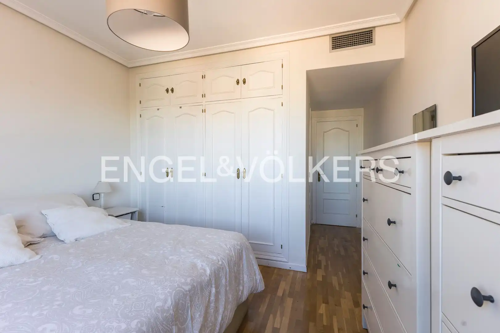 Habitación de Piso en venta en Ciudad Lineal