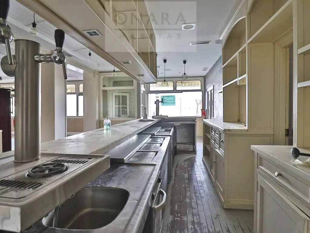 Kitchen of Commercial properties for sale in Hondarribia