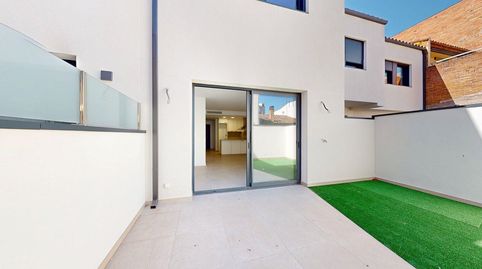 Foto 3 de Casa adosada en venta en D´angel Guimerà, Santa Perpètua de Mogoda, Barcelona