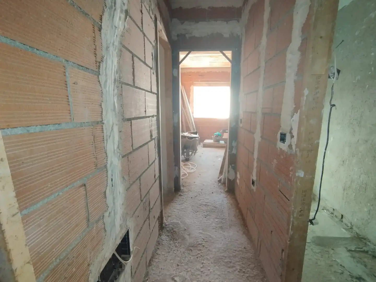 Casa adosada en venda en Tomelloso amb Terrassa