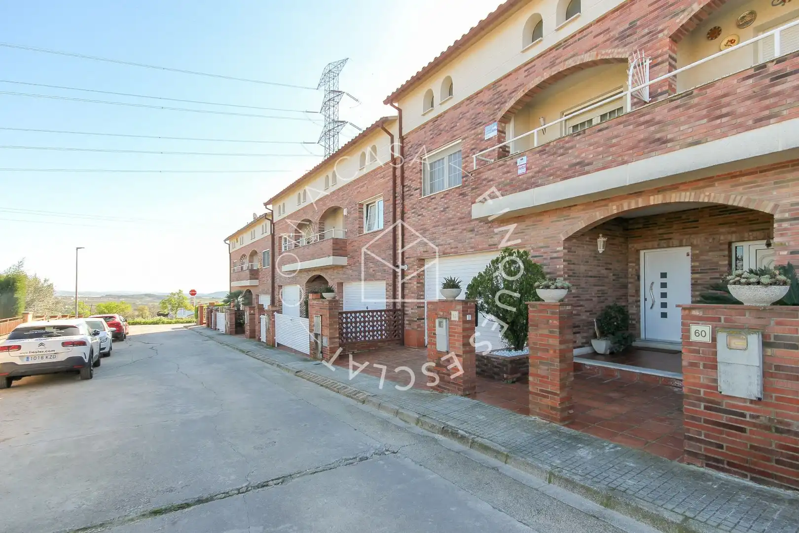 Detached homes for sale in Sant Llorenç d'Hortons