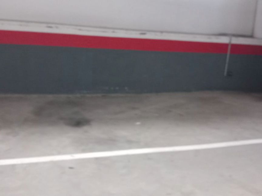 Parkplatz von Garage zur Miete in Málaga Capital