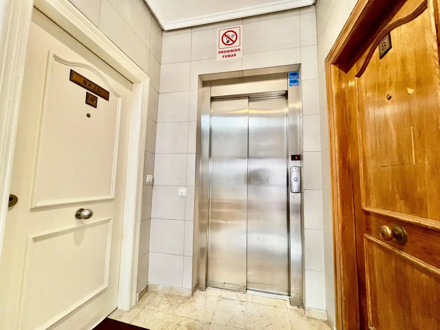 Apartamento con ascensor en venta en Calle de maria gil vallejos, imagen 5