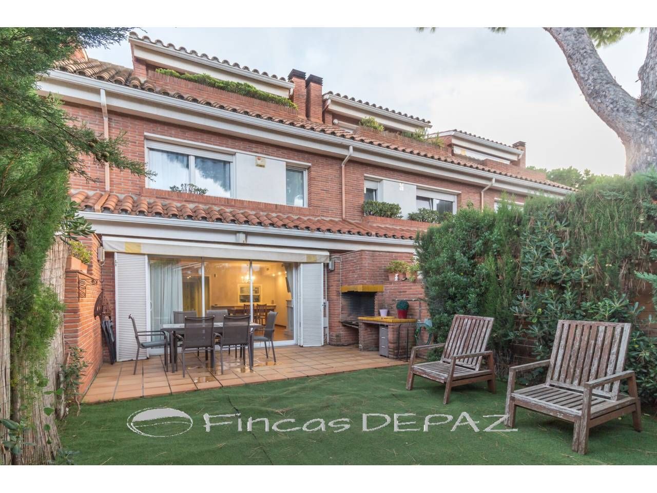 Terrassa de Casa adosada en venda en Gavà amb Aire condicionat, Calefacció i Jardí privat