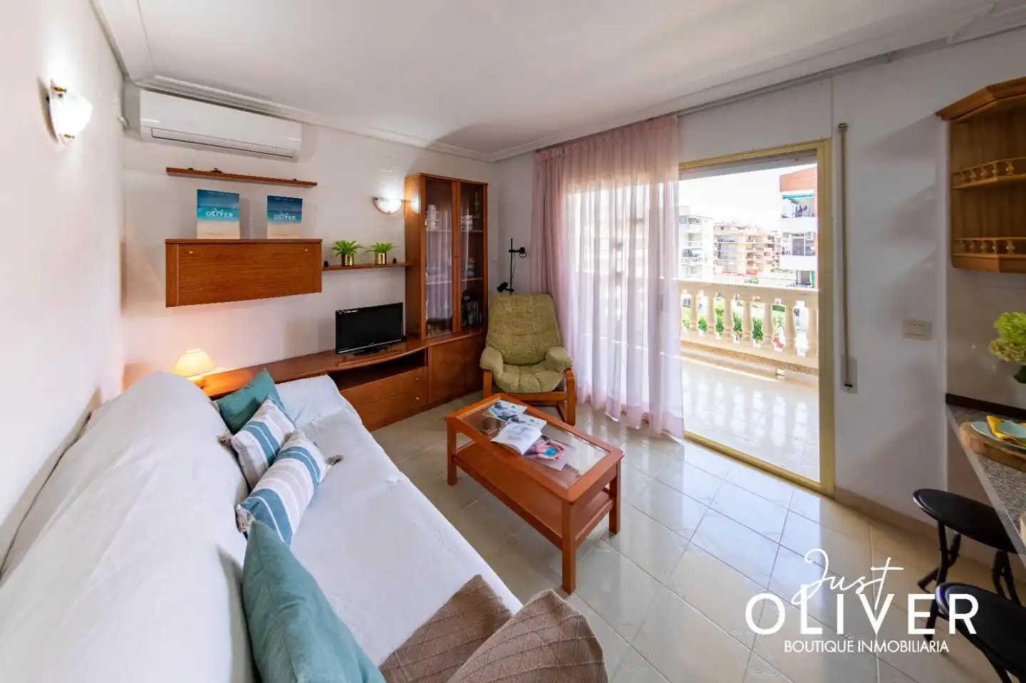 Sala d'estar de Apartament en venda en Vila-seca amb Terrassa, Moblat i Piscina comunitària