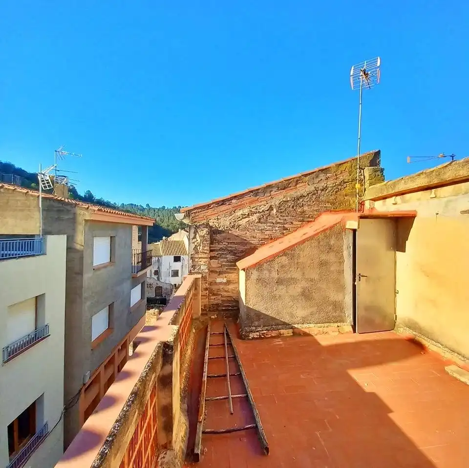 Vista exterior de Casa o chalet en venta en Tivenys