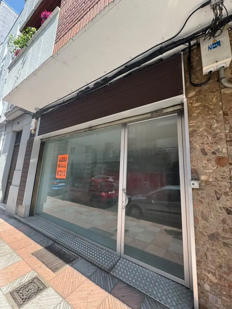 Local comercial en alquiler en Calle Juan Madrazo 20 Izq 24002 Leon, imagen 7