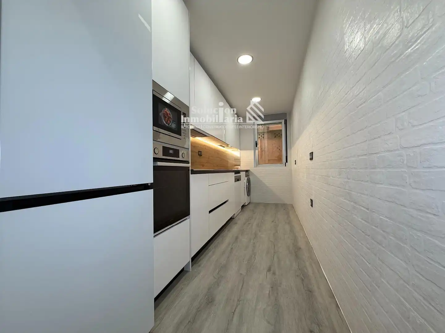 Cocina de Apartamento en venta en Salamanca con Aire acondicionado, Calefacción y Trastero