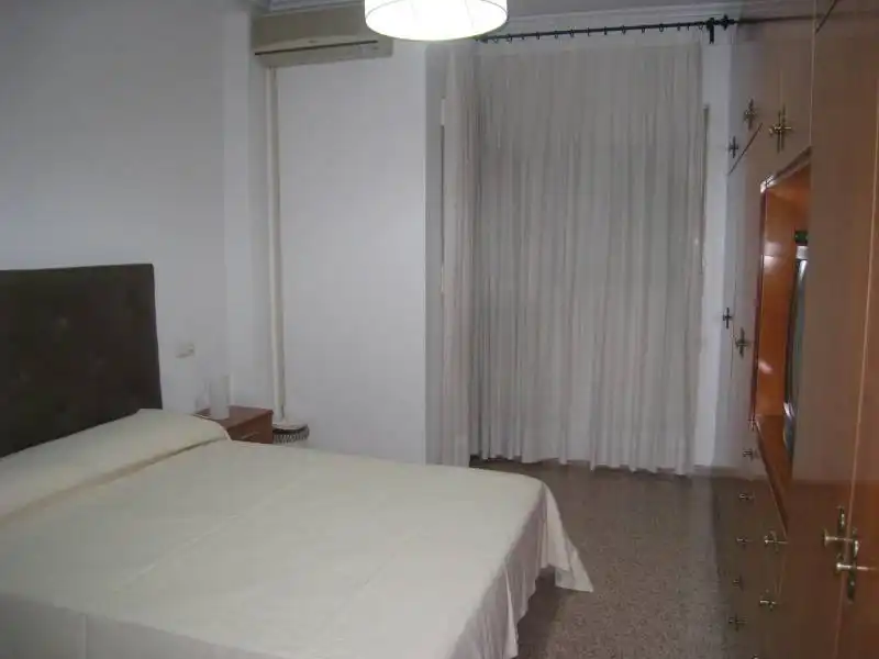 Piso de alquiler en La Serranica - Sagrado Corazón