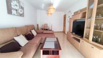 Living room of Flat for sale in Vélez-Málaga  with Air Conditioner, Heating and Terrace