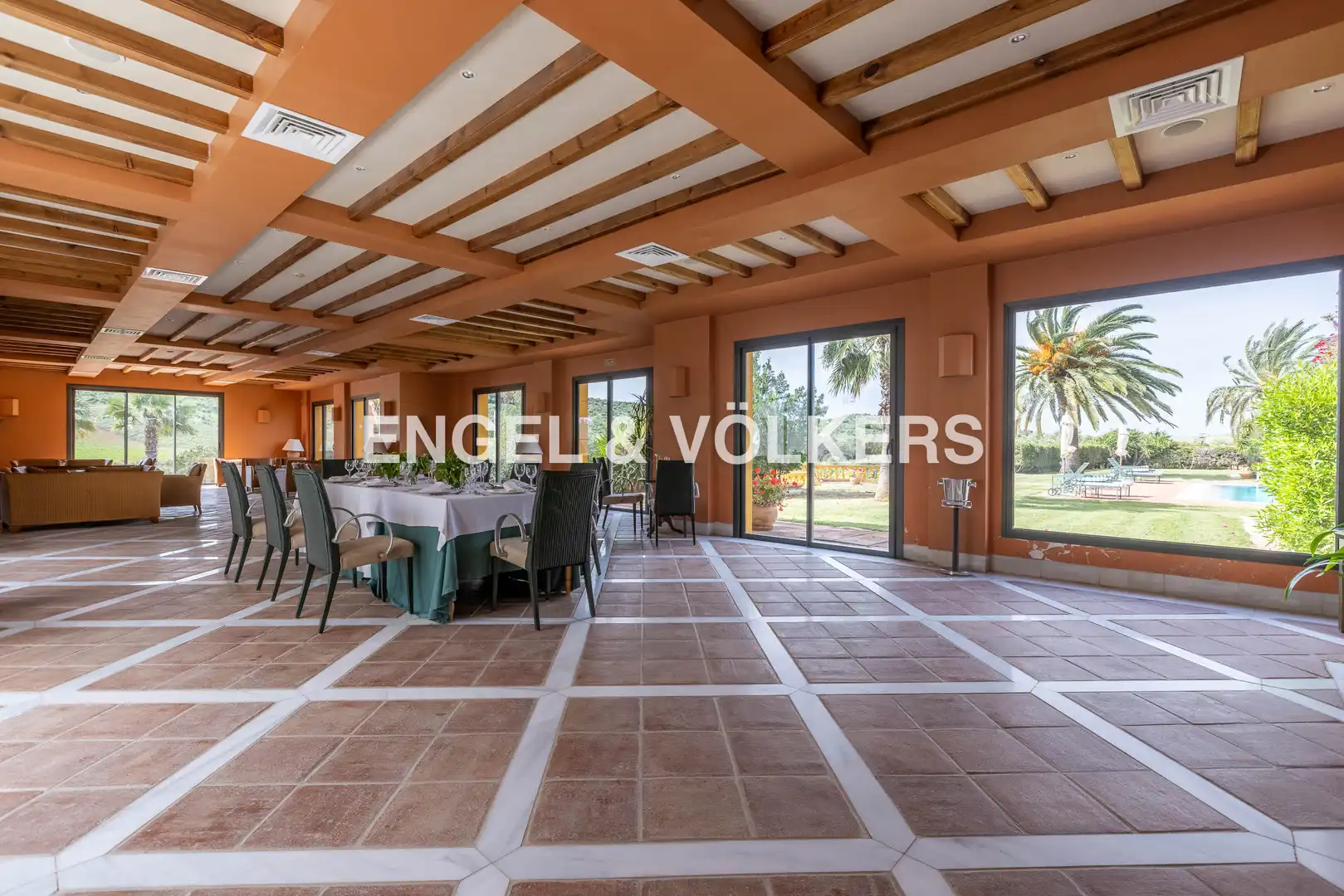 Menjador de Residencial en venda en Utrera