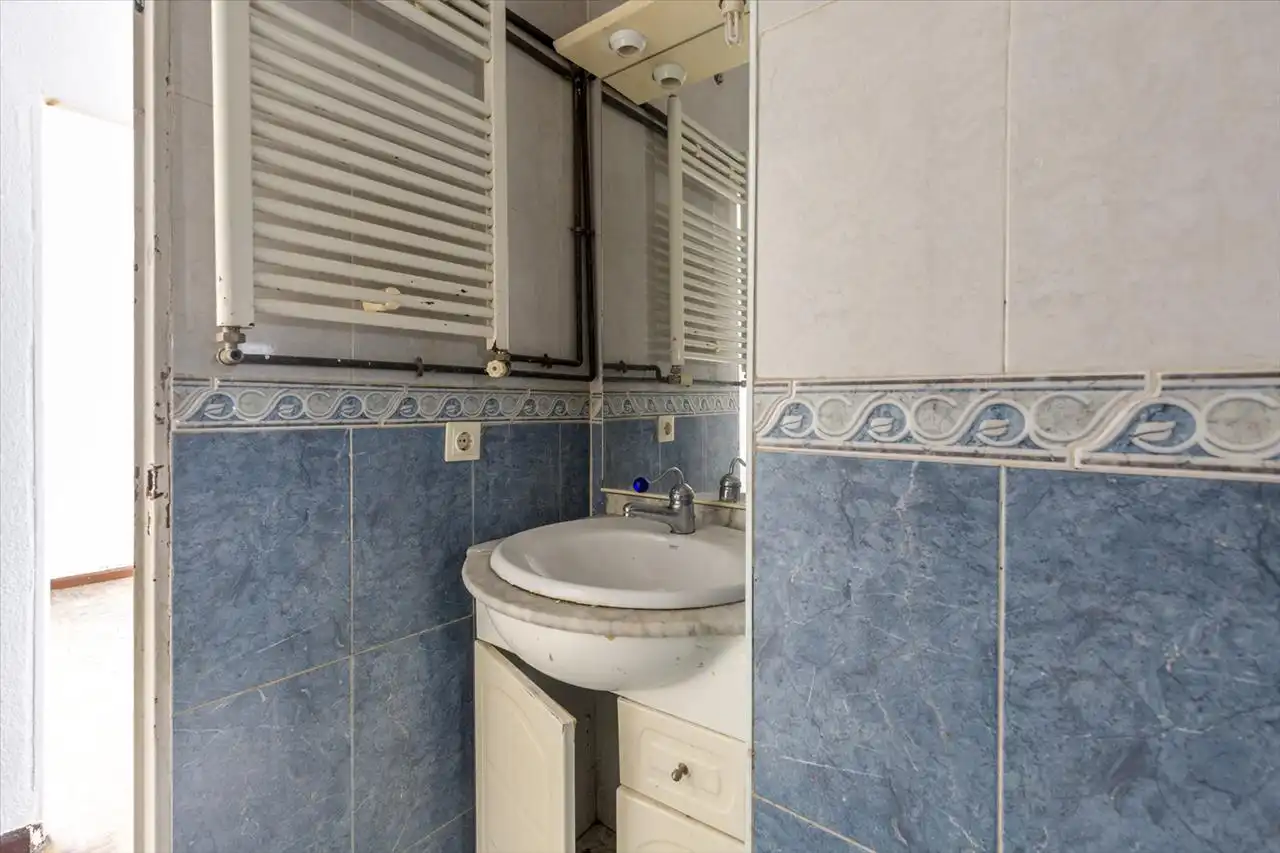 Bathroom of Flat for sale in Madrid  with Terrace